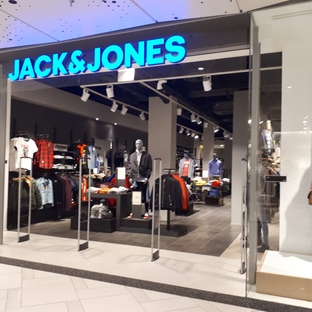 Shop Jack & Jones